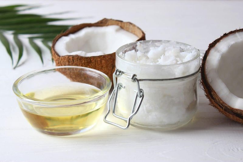 Dog-Safe Alternative: Coconut Oil