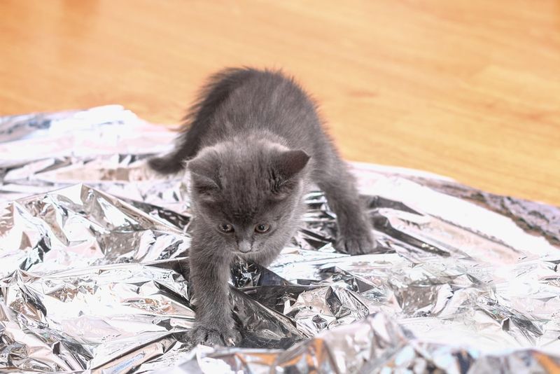 Crinkling Aluminum Foil