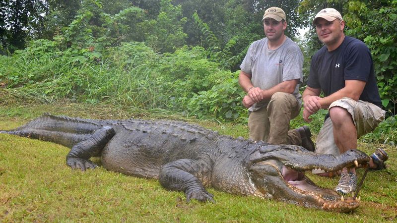 10 ft 1/2 in, 283 lbs – Pearl River (2015)