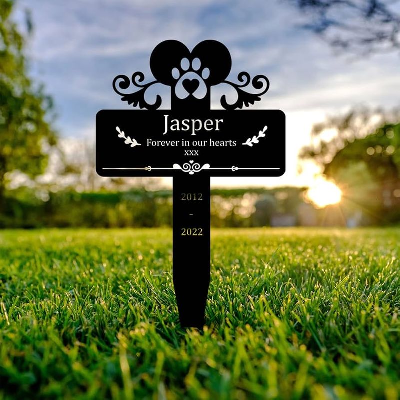 Personalized Rituals Honor Special Bonds