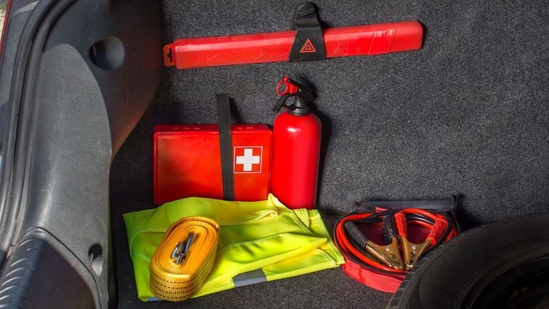 Carry Emergency Car Kits