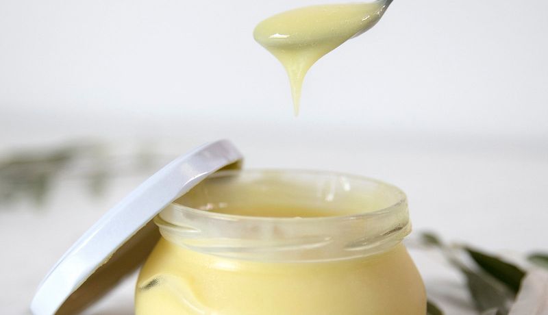Queen's Royal Jelly Connection